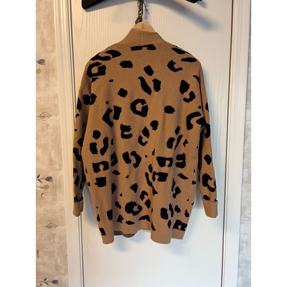 Cardigan   - Picture 2 of 3